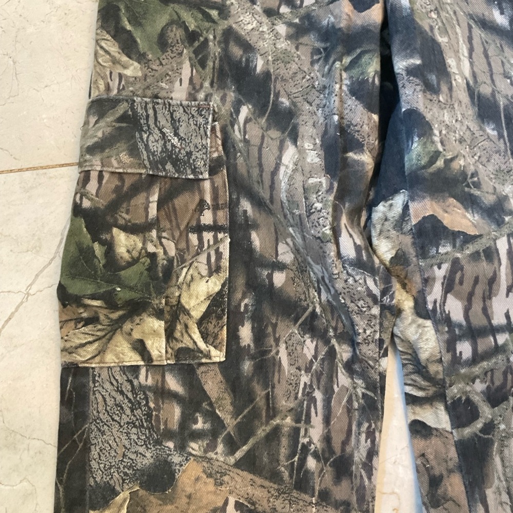 Camo hunting pants, Zip & button, side, back and leg pockets, soft, Size XS - Picture 6 of 14